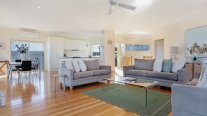 TV - Sapphire Views - Merimbula (Merimbula)