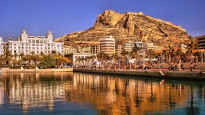 منوع