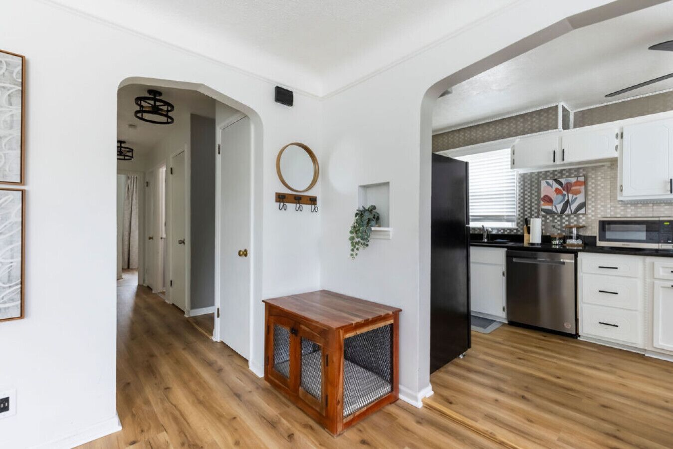 雪櫃、微波爐、焗爐、爐具