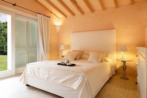 7 Schlafzimmer, Bügeleisen/Bügelbrett, Reisekinderbett, kostenloses WLAN