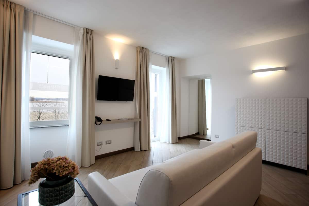 Panoramic-Suite, 1Â King-Bett und Schlafsofa, Seeblick