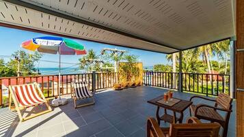 Luxury Studio | Living area