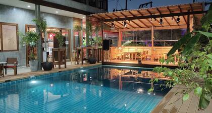 Le Grand bleu Hotel