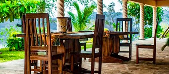 Sunset Lakeview Lodge