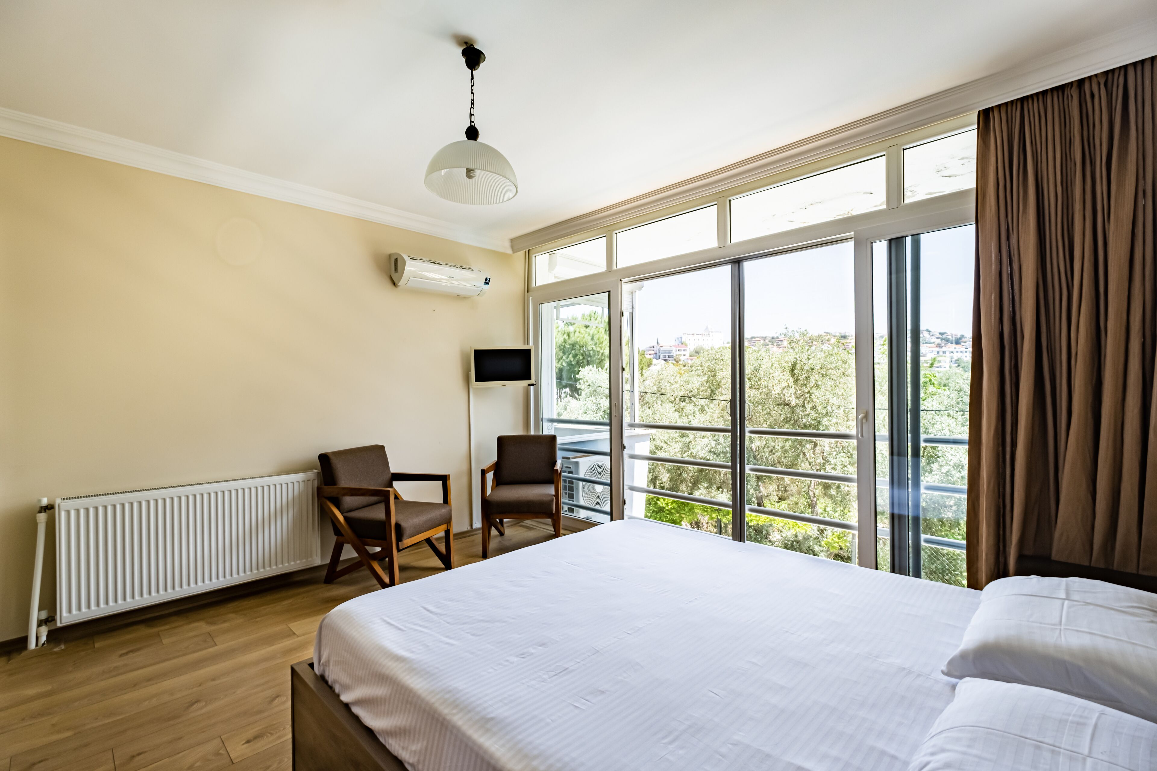 Basic Double Room | Bed sheets