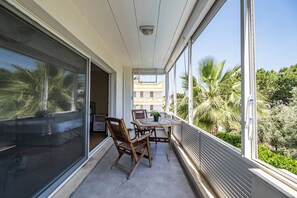 Basic Double Room | Balcony