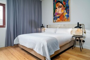 Queen Room | Individuell dekoriert, individuell eingerichtet, Bügeleisen/Bügelbrett