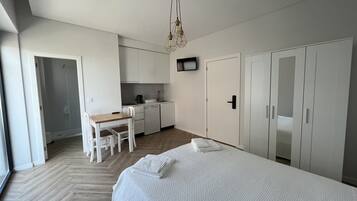 1 Schlafzimmer, Reisekinderbett, WLAN, Bettwäsche