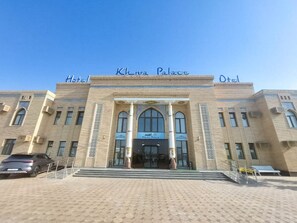 Front of property - Reikartz Khiva Palace (Khiva)