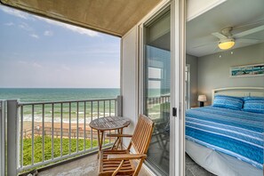 Property grounds - Best view in TOPSAIL - Luxurious 3BR Oceanfront Condo (North Topsail Beach)