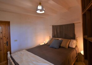 House | 1 bedroom - Cst002g in Castro With 1 Bedrooms and 1 Bathrooms (Castro)