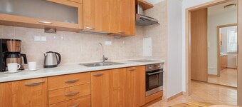 Cozy Apartment Chmieleniec by Renters