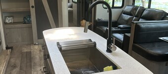 Lakefront Luxurious 38 ft Camper