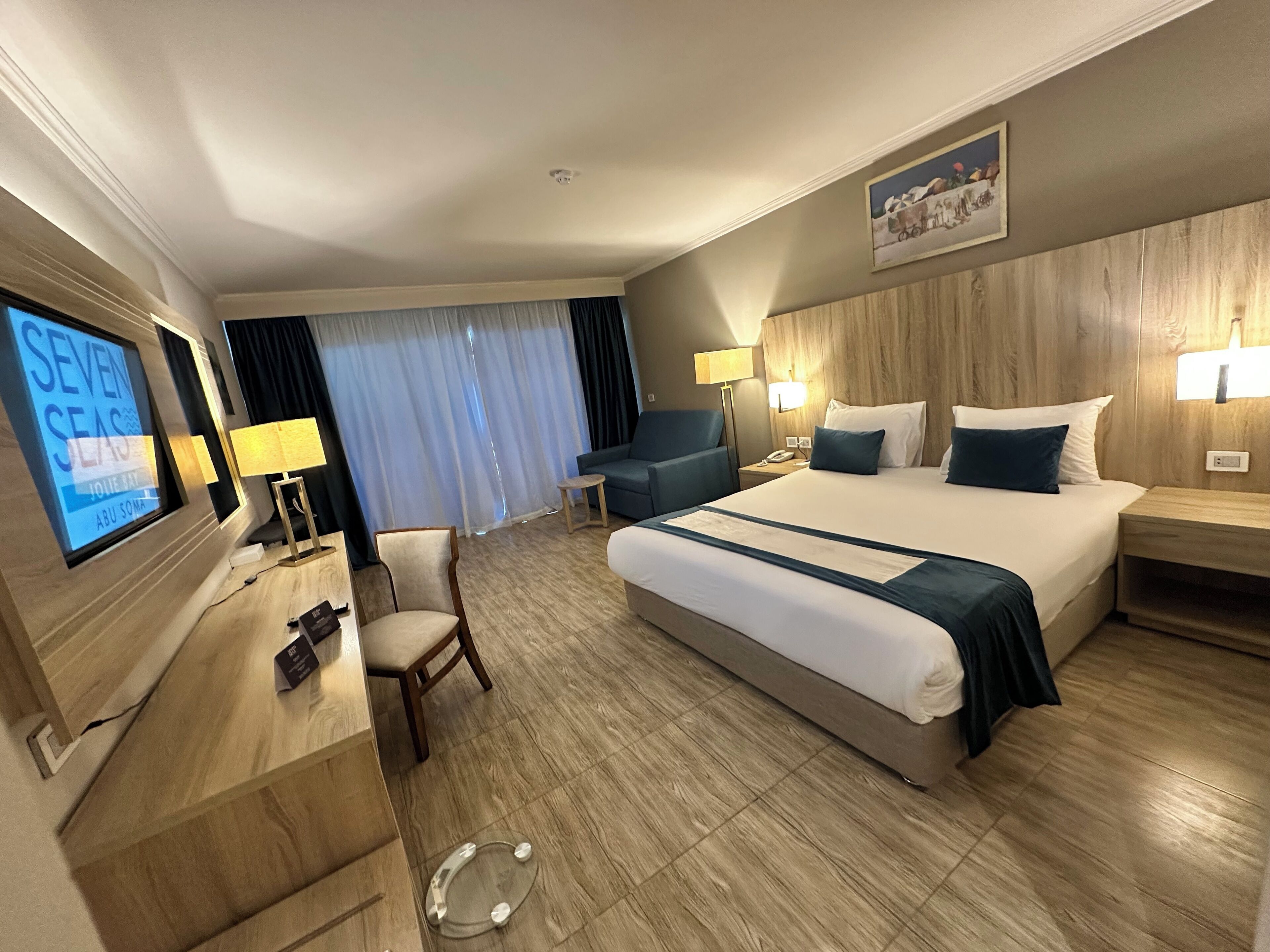 Honeymoon Room, 1 King Bed, Resort View | Premium bedding, free minibar, in-room safe, desk