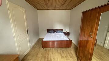 2 chambres, Wi-Fi gratuit, draps fournis