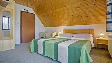 WiFi, bed sheets
