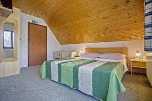 WiFi, bed sheets - Haus Anna in Rastovača - Plitvicer Seen / Haus Anna in Rastovača - Doppelzimmer TD1 (Plitvička jezera)