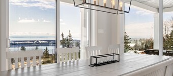 Manivole - Luxueux Chalet 4 Chambres à Coucher Avec Magnifique VUE SUR LE Fleuve