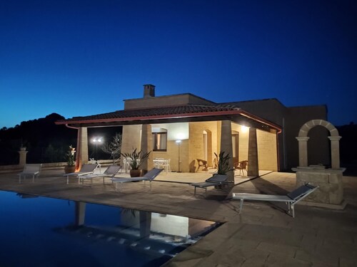 Sal011 in Salve With 2 Bedrooms and 1 Bathrooms