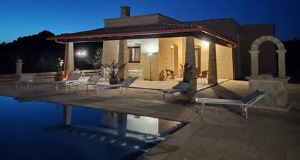 Sal011 in Salve With 2 Bedrooms and 1 Bathrooms