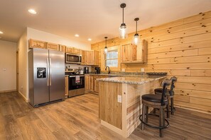 House (4 Bedrooms) | Property amenity - John's Place by Taylor Made Deep Creek (McHenry)