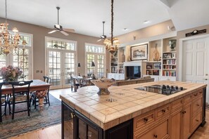 House, Multiple Beds, Balcony, Pool View (8 Mizzenmast Court) | Dining - 8 Mizzenmast Court at The Sea Pines Resort (Hilton Head Island)