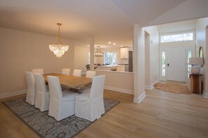 House, Multiple Beds, Fireplace, Beach View | Dining - 15 Pelican Cove (Fripp Island)