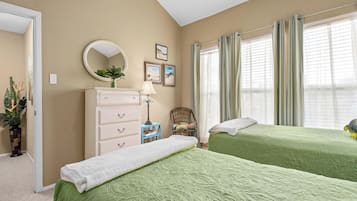 Condo (2 Bedrooms) | Property amenity