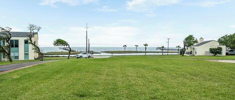 Leilighet (2 Bedrooms) | Overnattingsstedets uteområder