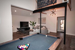 Luokittelematon kuva, 4 kautta 56, painike