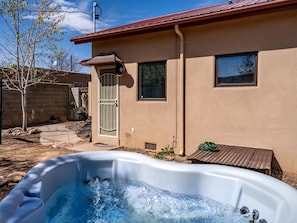 單棟房屋 (2 Bedrooms) | 住宿設施服務