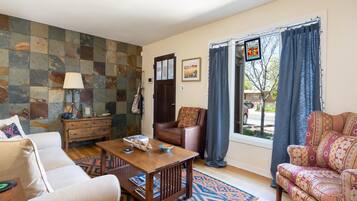 House (2 Bedrooms) | Front of property