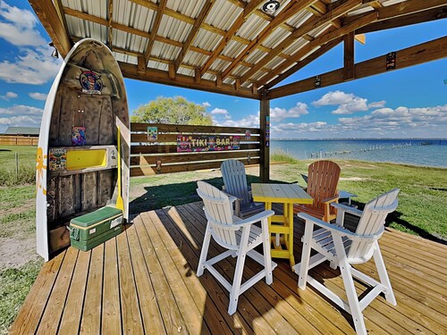 Little Cove Resort by Miss Kitty’s