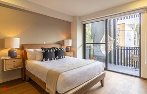 3 soveværelser, skrivebord, strygejern/strygebræt, Wi-Fi