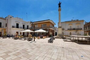 Villa | 5 bedrooms - Leu075 in Castrignano del Capo (Castrignano del Capo)