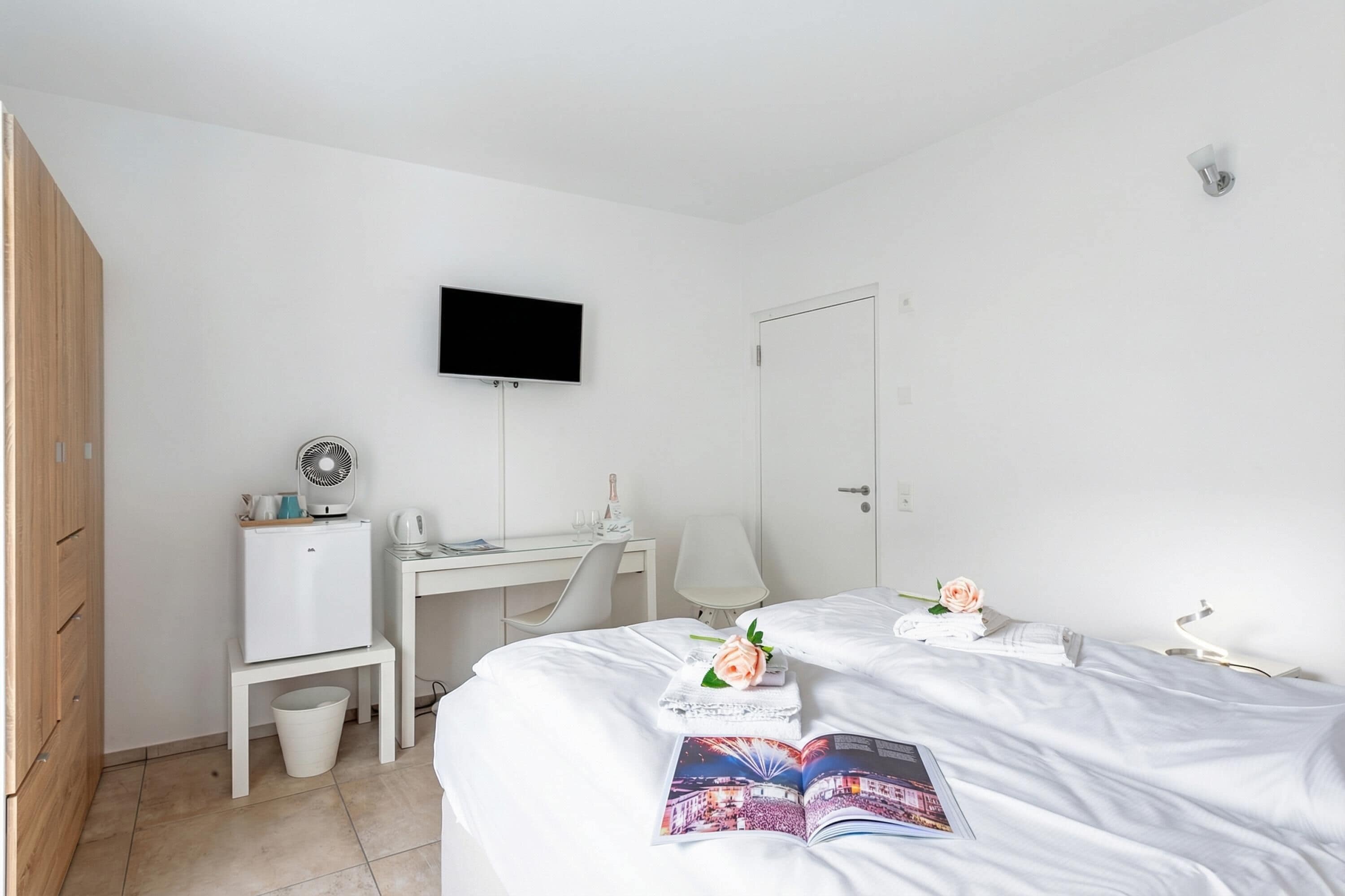 Family Studio (Serenata Room 4)