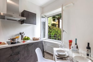 Family Apartment, 1 Bedroom, 2 Bathrooms (Serenata 6  - Cavigliano) | Private kitchen - Residenza La Serenata (Terre di Pedemonte)