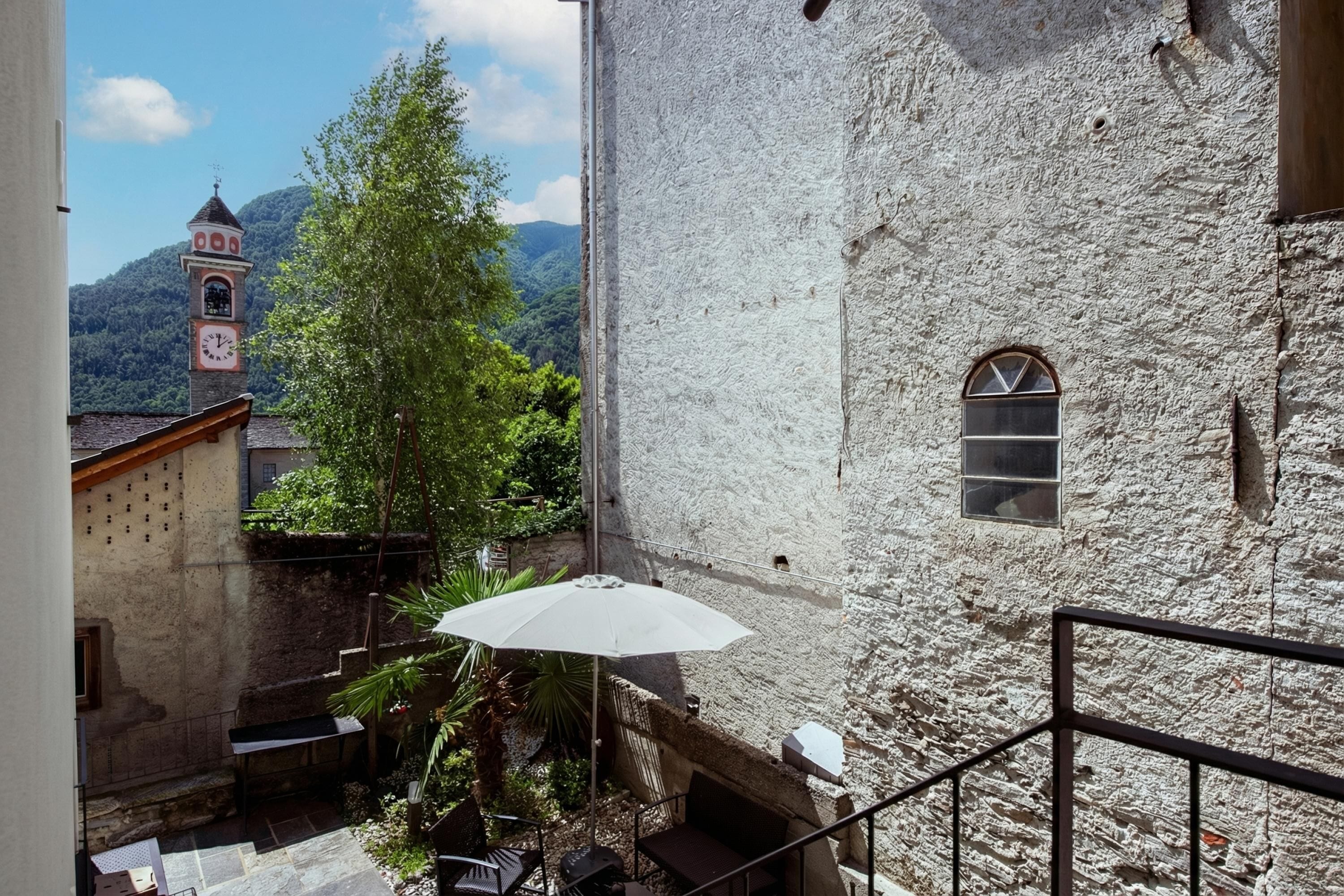 Family Studio (Serenata Room 4) | Property grounds