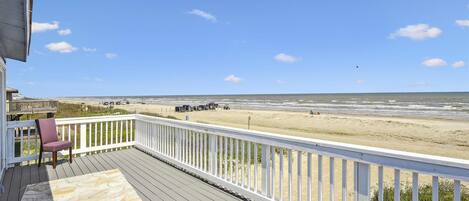 House, Multiple Beds, Kitchen, Ocean View | Property grounds