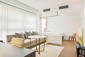 TV, offices