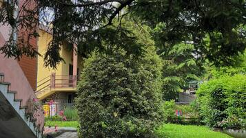 Enceinte de lâhĂ©bergement