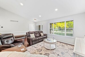 Télévision, espaces bureaux