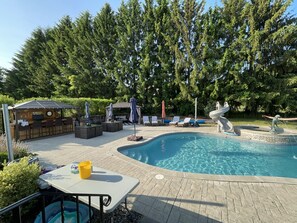 Piscine extérieure