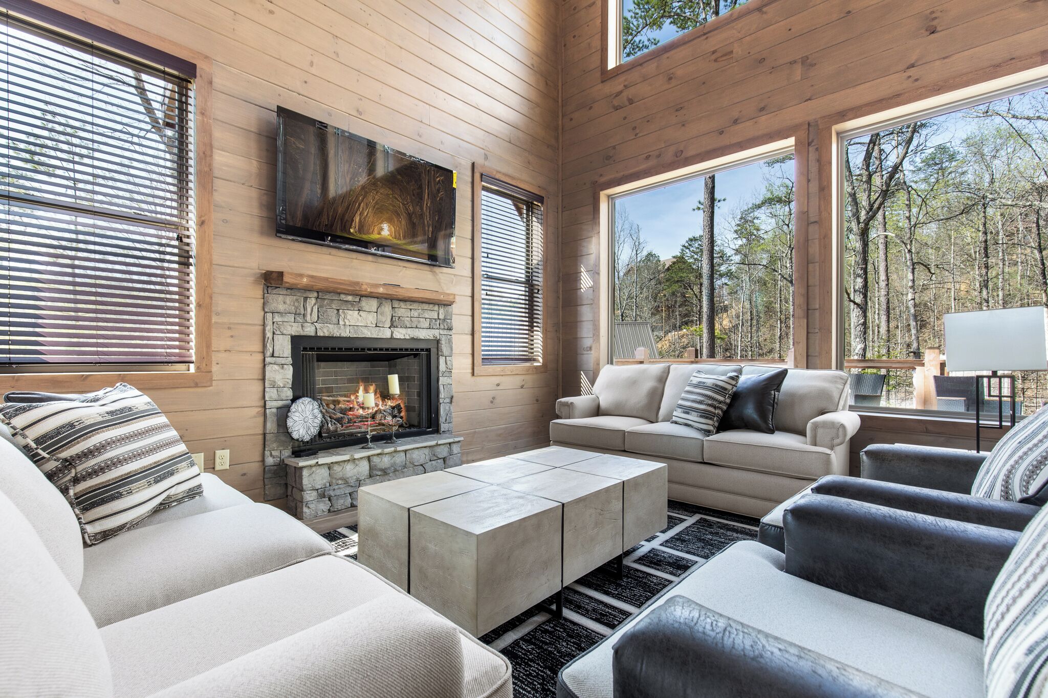 Studio (5 Bedrooms) | Property amenity