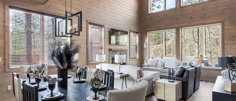 Studio (5 Bedrooms) | Property amenity