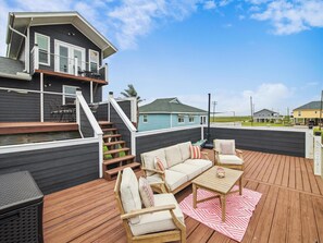 House (3 Bedrooms) | Property amenity