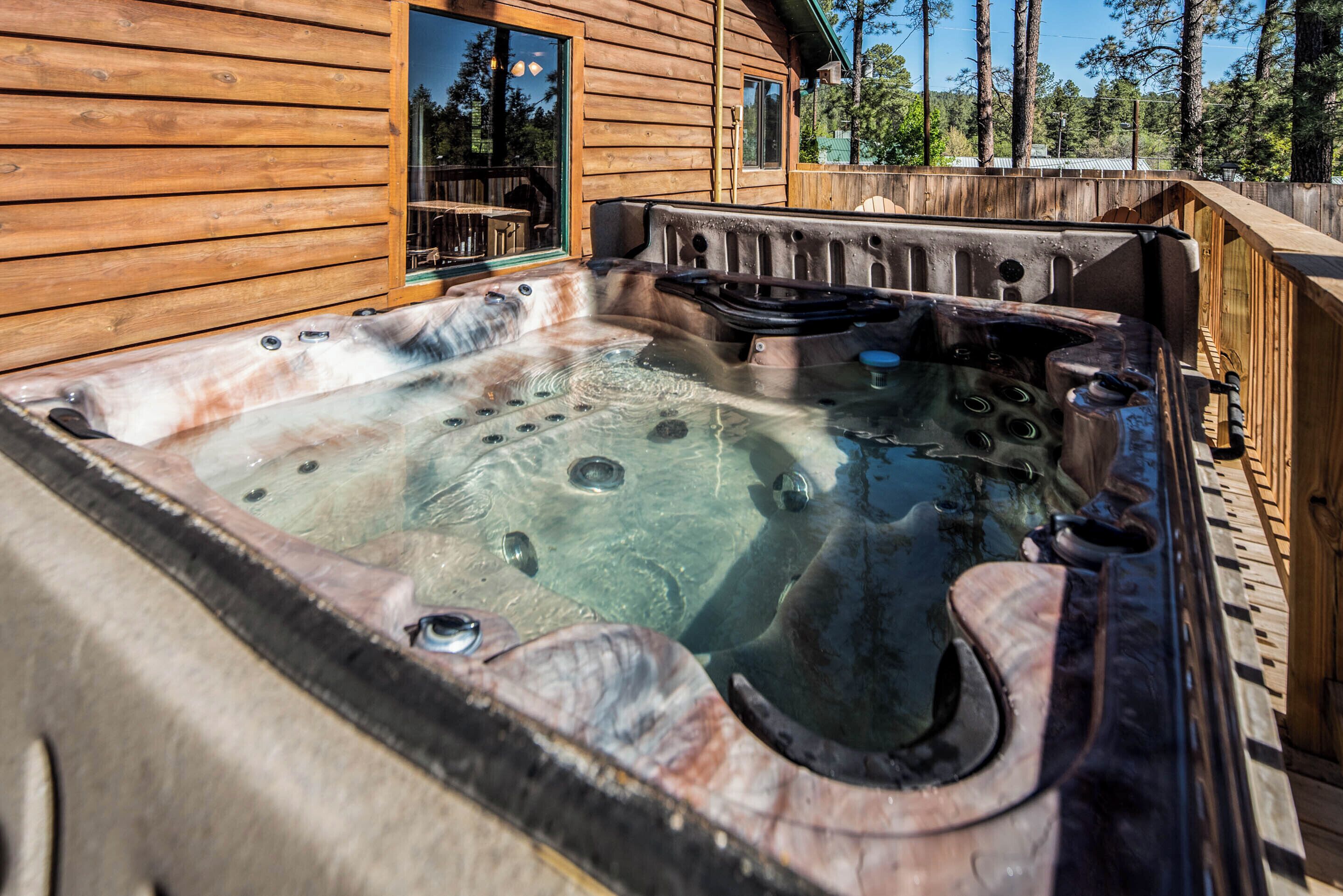 Studio (3 Bedrooms) | Property amenity