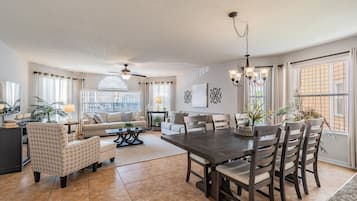 3 bedrooms, iron/ironing board, free WiFi, bed sheets