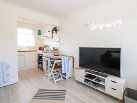 Cottage | Living area