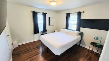 2 habitaciones, escritorio, wifi y ropa de cama